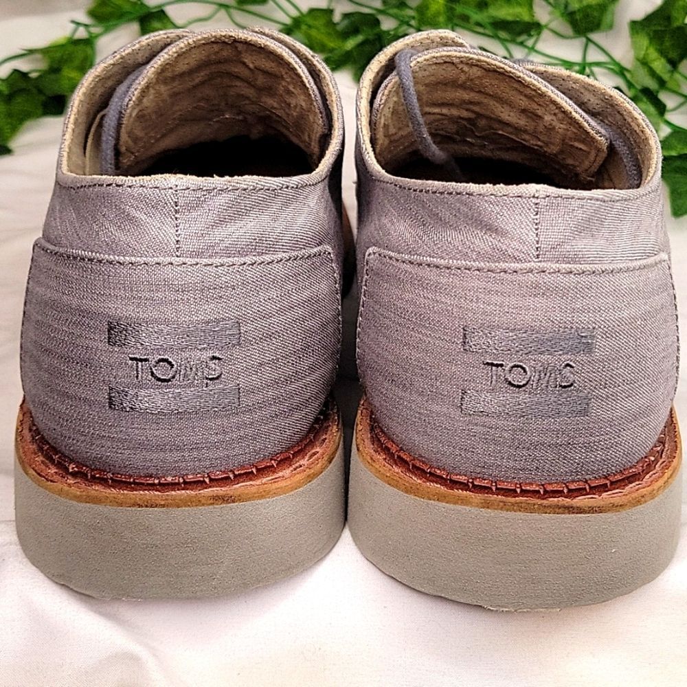 Toms. Gray Canvas. Lace Up Loafers. Size 13. - Picture 5 of 10